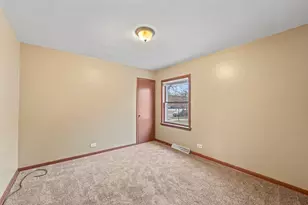 13904 S Tracy Ave, Riverdale, IL 60827 - Photo 11