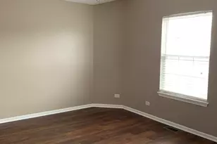2454 Frost Dr, Aurora, IL 60503 - Photo 15
