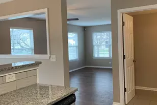 2454 Frost Dr, Aurora, IL 60503 - Photo 9