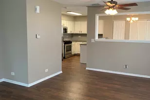 2454 Frost Dr, Aurora, IL 60503 - Photo 5