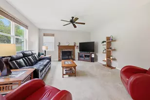 3328 Chase Ln, Elgin, IL 60124 - Photo 11