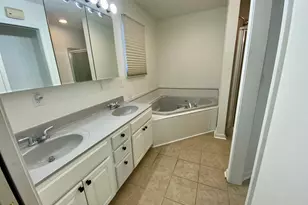 514 Country Club Rd, Centralia, IL 62801 - Photo 11