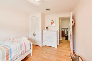 8922 Ewing Ave, Evanston, IL 60203 - Photo 17