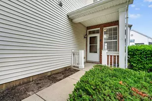 8035 Harrier Ave, Joliet, IL 60431 - Photo 3
