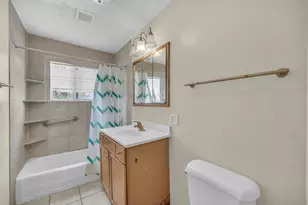 10 N Adams Dr, Addison, IL 60101 - Photo 19