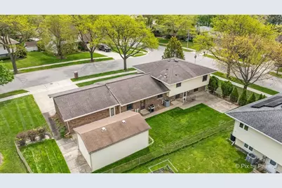 262 Woodville Lane, Schaumburg, IL 60193 - Photo 53