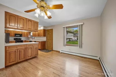 262 Woodville Lane, Schaumburg, IL 60193 - Photo 7