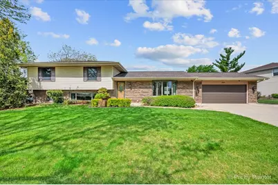 262 Woodville Lane, Schaumburg, IL 60193 - Photo 1