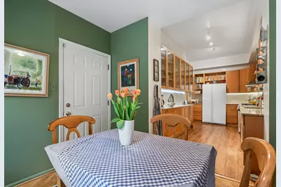 2920 N Lakewood Avenue, Chicago, IL 60657 - Photo 9