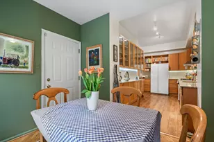2920 N Lakewood Ave, Chicago, IL 60657 - Photo 9