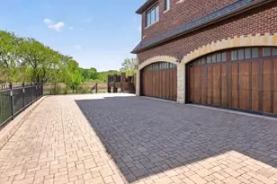 5N145 Prairie Rose Dr, Saint Charles, IL 60175 - Photo 127