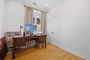 4627 N Beacon St, Chicago, IL 60640 - Photo 15