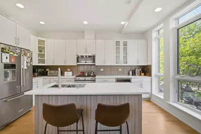 4627 N Beacon Street #2N, Chicago, IL 60640 - Photo 5