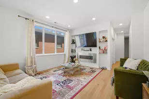 4627 N Beacon St, Chicago, IL 60640 - Photo 3