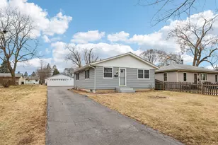 1134 Franklin Ave, Winthrop Harbor, IL 60096 - Photo 3
