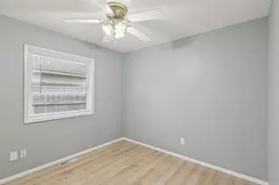 1134 Franklin Ave, Winthrop Harbor, IL 60096 - Photo 13