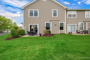 76 Johnson Ct, North Aurora, IL 60542 - Photo 31