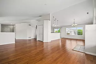 1765 Fieldstone Dr S, Shorewood, IL 60404 - Photo 7
