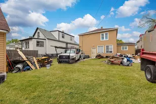 14010 S Green Bay Ave, Burnham, IL 60633 - Photo 15