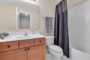 5791 Providence Dr, Hoffman Estates, IL 60192 - Photo 27