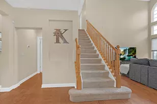 5791 Providence Dr, Hoffman Estates, IL 60192 - Photo 7