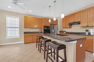 5791 Providence Dr, Hoffman Estates, IL 60192 - Photo 13