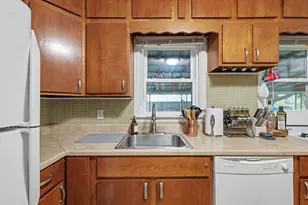 1116 W Columbia Ave, Champaign, IL 61821 - Photo 11