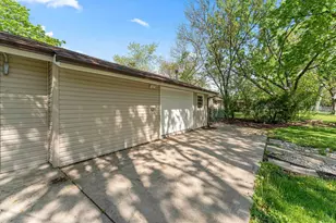 18155 Cicero Ave, Country Club Hills, IL 60478 - Photo 19