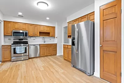 644 N Glenn Drive, Palatine, IL 60074 - Photo 7