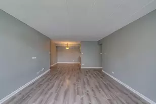 7505 175th St, Tinley Park, IL 60477 - Photo 7