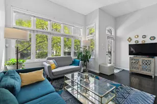 1816 S Calumet Ave, Chicago, IL 60616 - Photo 3