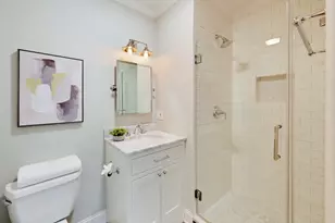 2133 N Southport Ave, Chicago, IL 60614 - Photo 17
