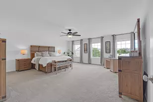 4034 Hunt Club Dr, Oswego, IL 60543 - Photo 13