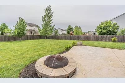 4034 Hunt Club Drive, Oswego, IL 60543 - Photo 25