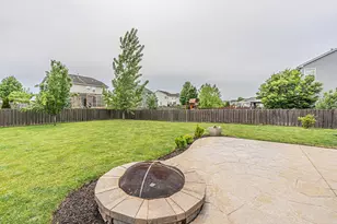 4034 Hunt Club Dr, Oswego, IL 60543 - Photo 25