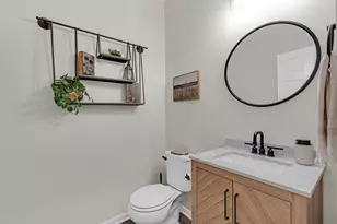 4034 Hunt Club Dr, Oswego, IL 60543 - Photo 11