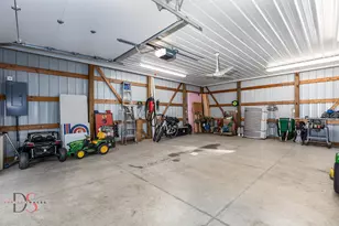 527 E Main St, Ottawa, IL 61350 - Photo 35