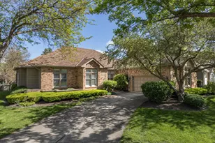1437 Ambleside Cir, Naperville, IL 60540 - Photo 3