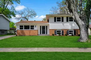 118 Indiana St, Park Forest, IL 60466 - Photo 1