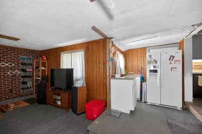 220 E Lincoln Avenue, Belvidere, IL 61008 - Photo 19