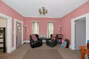 220 E Lincoln Ave, Belvidere, IL 61008 - Photo 5