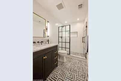 1001 N Paulina Street #2, Chicago, IL 60622 - Photo 9