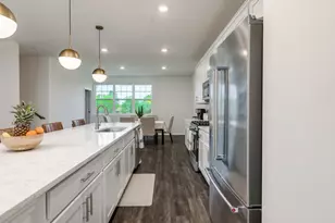 2718 Lily Ln, Rolling Meadows, IL 60008 - Photo 9