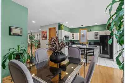 3217 N Paris Avenue, Chicago, IL 60634 - Photo 7