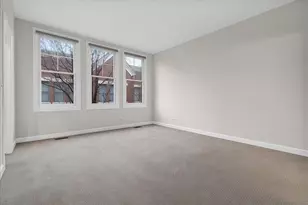 162 Festival Ct, Elgin, IL 60120 - Photo 13