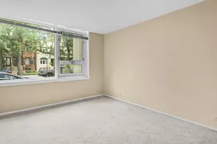 2728 N Hampden Ct, Chicago, IL 60614 - Photo 9