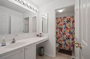779 Lenox Ave, Bolingbrook, IL 60490 - Photo 25