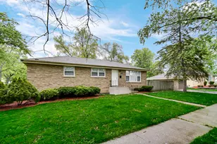 3802 213th Pl, Matteson, IL 60443 - Photo 3