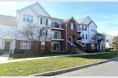 680 Mill Circle #203, Wheeling, IL 60090 - Photo 1