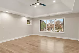 845 S Colfax Ave, Elmhurst, IL 60126 - Photo 13